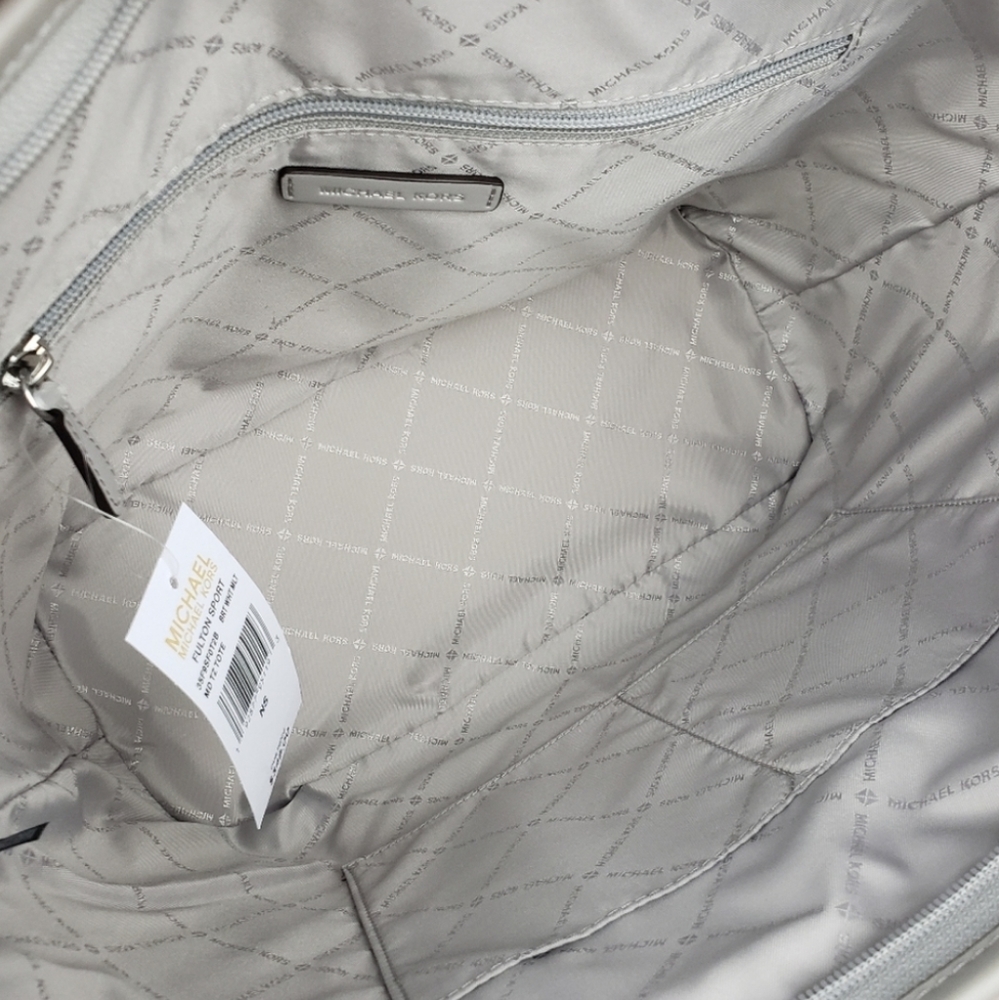 ⚠️LAST ONE⚠️ Michael Kors Fulton Sport Medium Tote - Picture 4 of 6